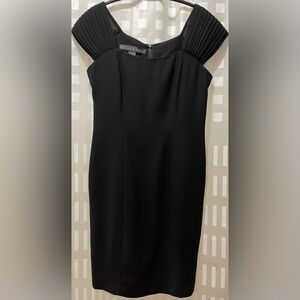Marianna LBD elevated size 6 black